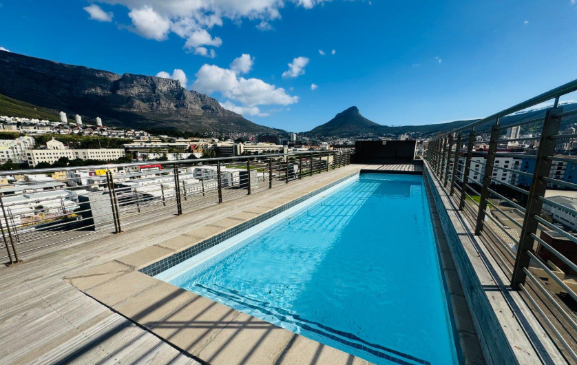 2 Bedroom Property for Sale in Zonnebloem Western Cape